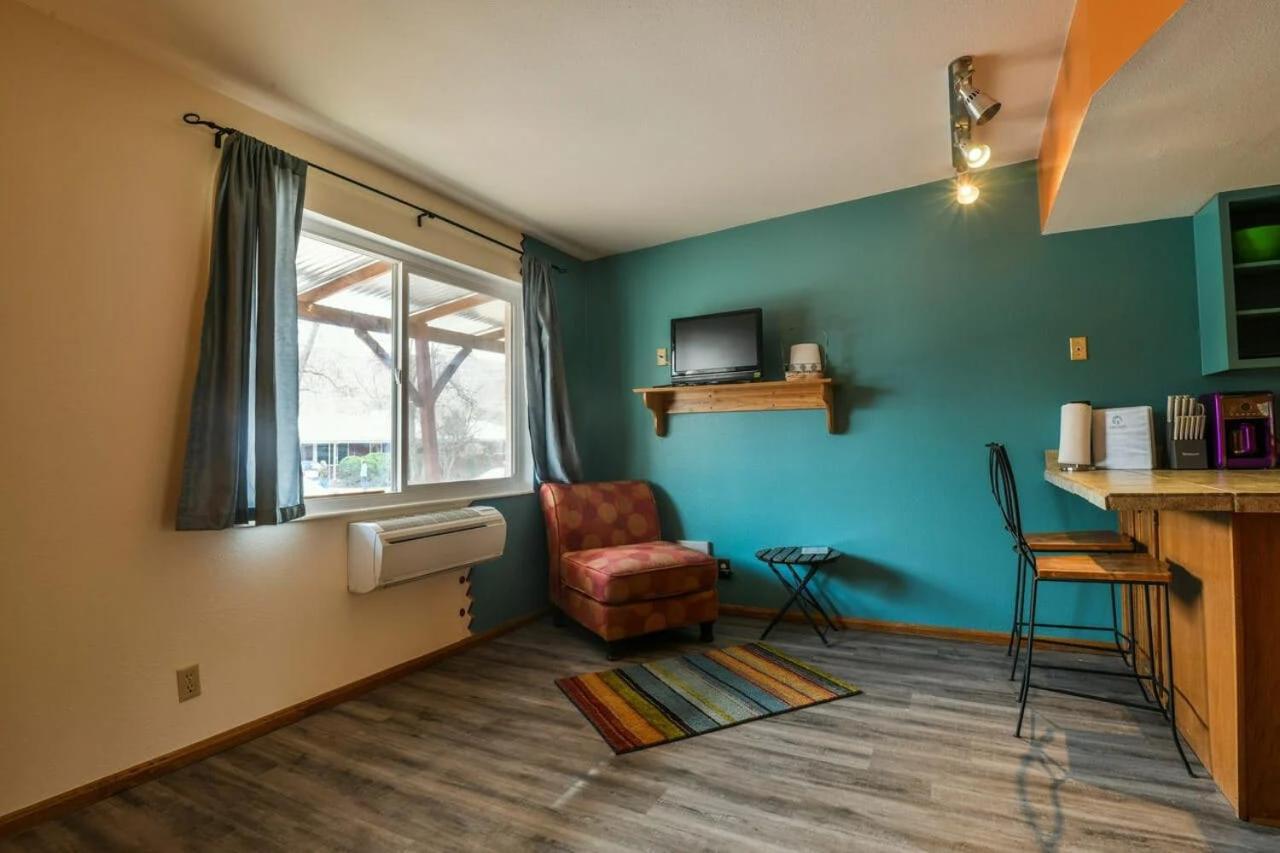 Cozy Adventure Pad Near Downtown - Rose Tree 2 Villa Moab Dış mekan fotoğraf